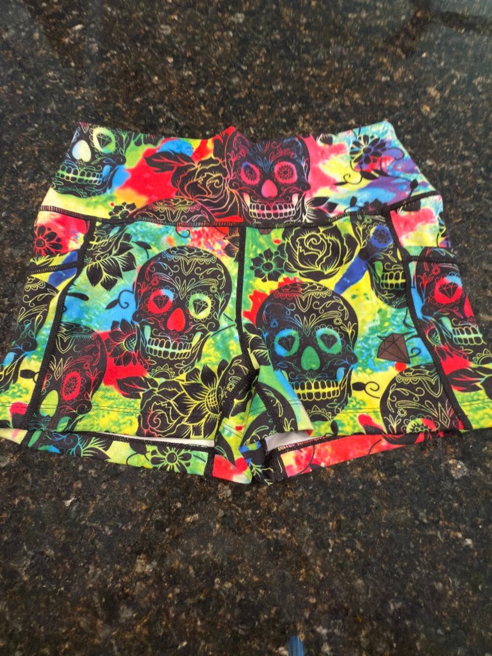 CVG Shorts Size medium (item #40)